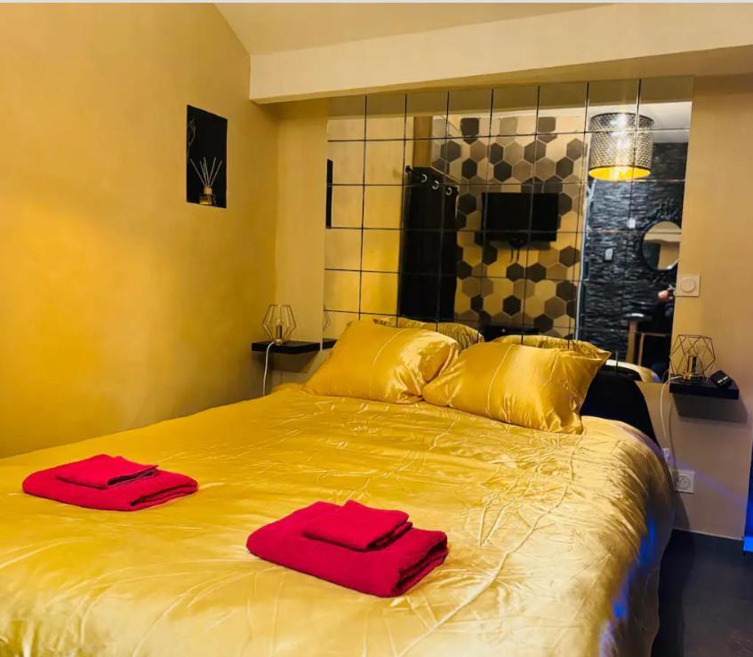 13 Nuances De Grey Jacuzzi Villa Marsilya Dış mekan fotoğraf