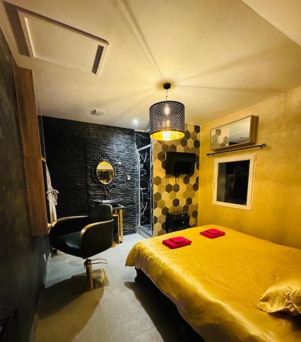 13 Nuances De Grey Jacuzzi Villa Marsilya Dış mekan fotoğraf